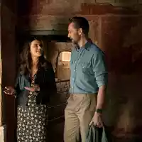 Gemeinsam mit Archäologen begibt sich Tom Hiddleston in Pompeji auf die Spur von Menschen, die den Ausbruch des Vesuvs möglicherweise überlebten. - Foto: Paolo Verzone/National Geographic/Disney+/dpa