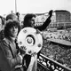 Kevin Keegan nach dem Gewinn der Meisterschaft mit dem HSV. (Archivbild) - Bild: picture alliance / dpa
