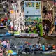 Beim Fest «Nabada» treiben tausende Menschen mit Booten auf der Donau hinab. - Bild: Stefan Puchner/dpa