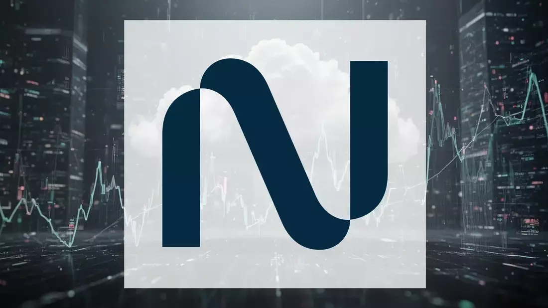 Nebius Stock Plunges 40% Despite AI Boom: Asset-Light Pivot and $1B Deal