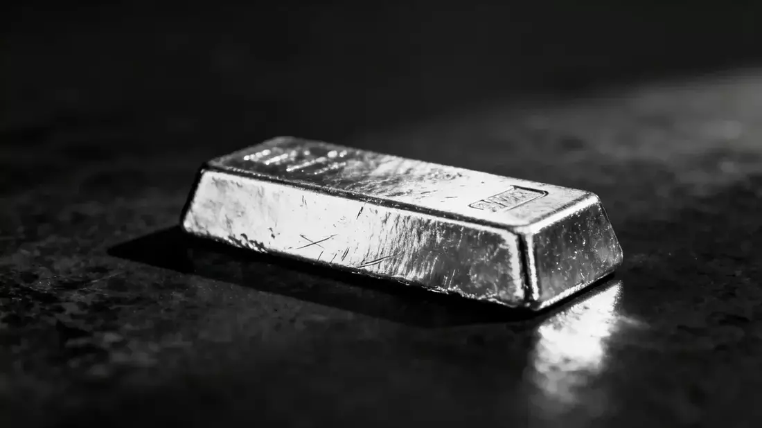 Silver Near $56.80: Oversold Signal but Fed and Dollar Dictate Fate