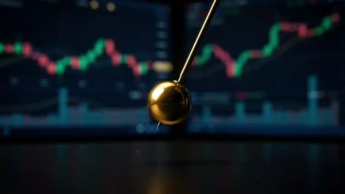 Gold Tests $4,000 Amid Iran Tensions, Fed Rate Hike Fears Cap Gains