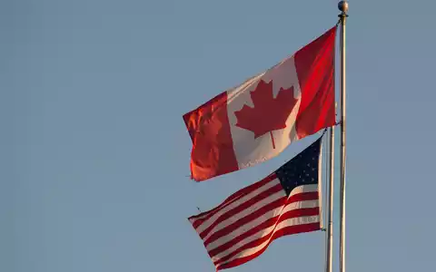 Trump kündigt neue Zölle gegen Nachbar Kanada an. (Archivbild) - Foto: Jonathan Hayward/The Canadian Press/AP/dpa