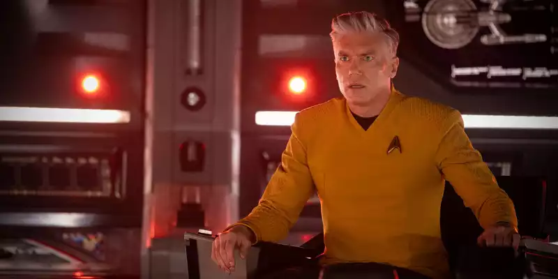 Die Serie erzählt die Geschichte des Raumschiffs Enterprise unter dem Kommando von Captain Pike (Anson Mount). - Foto: Handout / Berlin/Paramount/dpa