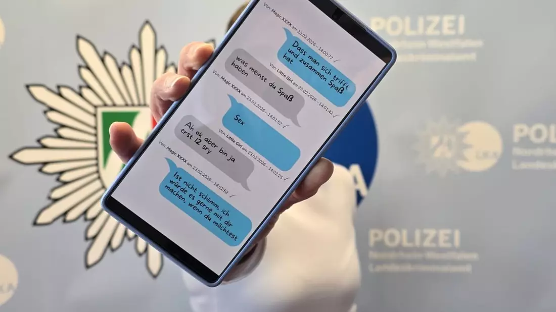 LKA-NRW: Pressegespräch beim Landeskriminalamt NRW mit Innenminister Herbert Reul zum Thema Cybergrooming - Bild: presseportal.de