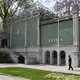 Der russische Pavillon bei der Kunstbiennale in Venedig ist umstritten. (Archivbild)  - Bild: Felix Hörhager/dpa