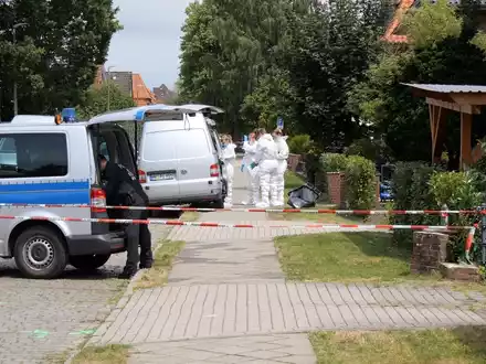 Auch nach dem Tod des mutmaßlichen Schützen gehen die Ermittlungen weiter. (Archivbild) - Foto: Jörn Hüneke/dpa