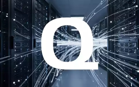Abstraktes Bild einer modernen Serverumgebung mit blauen Lichtakzenten zur Symbolisierung von Datenspeicherung und Wachstum. - Foto: über boerse-global.de