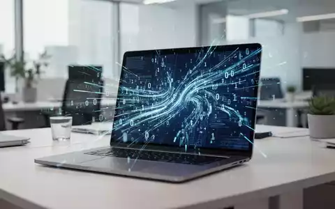 Moderner Büroarbeitsplatz mit Laptop, auf dem digitale Datenströme und Code-Strukturen für KI-Transparenz zu sehen sind. - Foto: über boerse-global.de