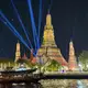 Tipps zu Bangkoks Wahrzeichen oder zu Thailands Inselwelt? Tatai steht mit Rat und Tat zur Seite.  - Bild: Carola Frentzen/dpa