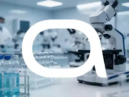 Moderne medizinische Laborausrüstung in steriler Umgebung mit Fokus auf pharmazeutische Forschung. - Foto: über boerse-global.de
