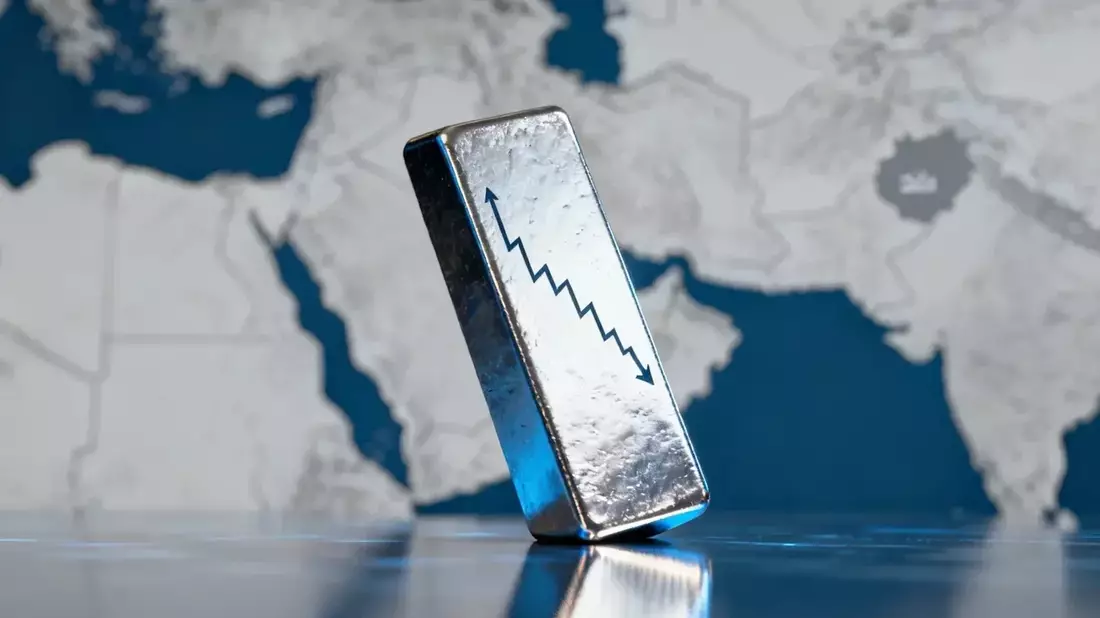 Silver Surges Past $59 on Geopolitical Risks and Supply Deficit