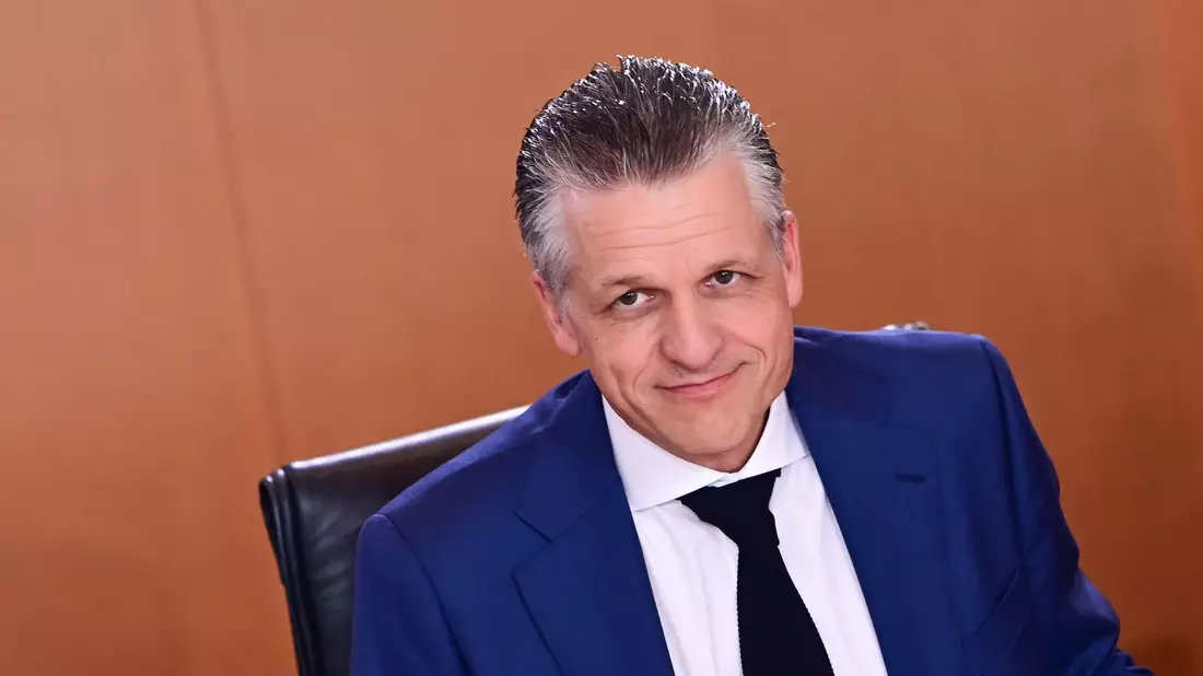 Thorsten Frei kehrt vom Aktenjob im Kanzleramt zurück in den Bundestag, um dort die mächtige Unionsfraktion zu führen. (Archivbild) - Bild: Sebastian Gollnow/dpa
