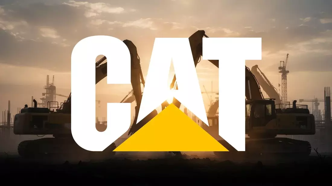 Caterpillar Stock Dips 17% from Peak Despite Record Orders and Dividend Growth