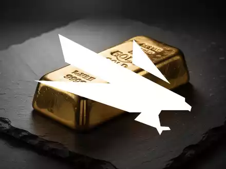 Goldbarren auf dunklem Untergrund, symbolisiert die Goldminenindustrie. - Foto: über boerse-global.de