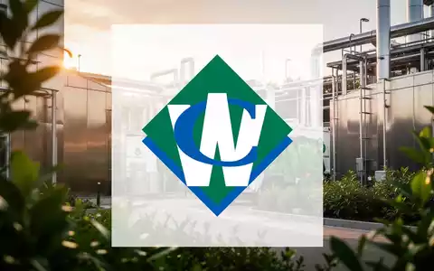 Moderne, saubere Entsorgungs- und Umweltanlage bei Sonnenuntergang als Symbol für nachhaltige Infrastruktur. - Foto: über boerse-global.de