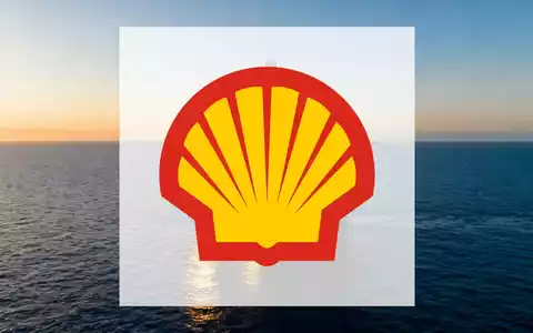 Moderne Offshore-Ölplattform bei Sonnenuntergang über dem offenen Meer. - Foto: über boerse-global.de