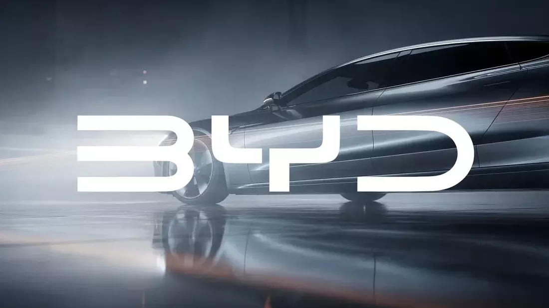 BYD cae un 1,38% en bolsa entre escrutinio en Hungría y nuevo impuesto chino a baterías