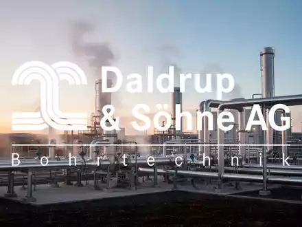 Moderne Geothermie-Anlage bei Sonnenaufgang als Symbol für nachhaltige Investitionen und Energiewachstum - Foto: über boerse-global.de