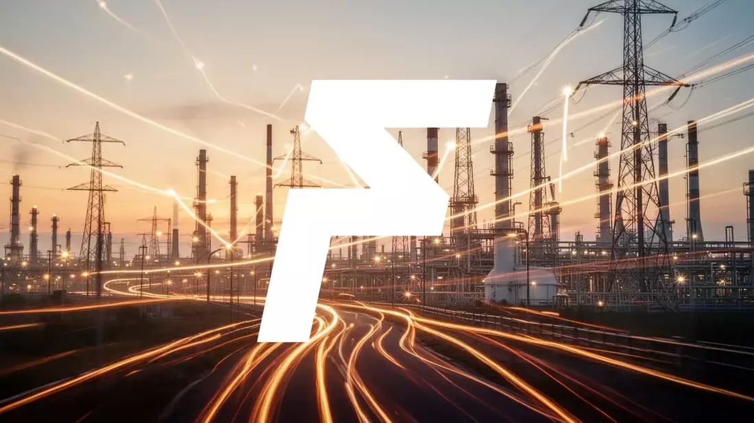 T1 Energy Stock Plunges 35% Amid Solar Policy Shift and Cash Burn Concerns
