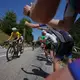 Im Team um Star Tadej Pogacar gibt es einige Krankheitsfälle.  - Bild: Thibault Camus/AP/dpa