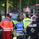 Auch zur psychosozialen Notversorgung waren geschulte Kräfte vor Ort. - Bild: Armin Weigel/dpa