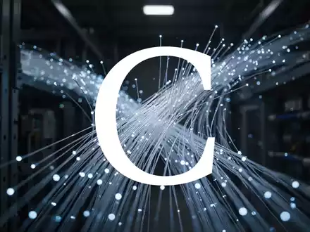 Abstrakte Darstellung von leuchtenden Glasfaserkabeln in einer technologischen Umgebung als Symbol für industrielles Wachstum - Foto: über boerse-global.de