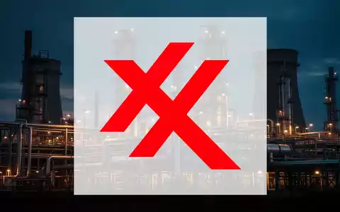 Ölraffinerie bei Dämmerung mit dramatischer Beleuchtung als Symbol für den Energiesektor - Foto: über boerse-global.de