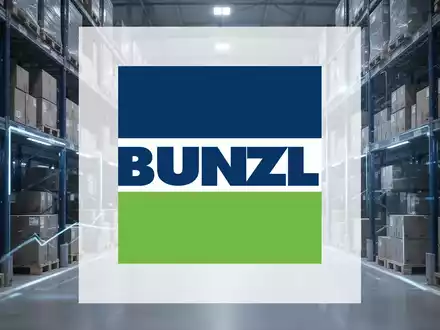 Abstrakte Darstellung eines modernen Logistikzentrums mit Fokus auf Wachstum und Effizienz - Foto: über boerse-global.de