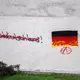 In einigen Punkten unterscheidet sich die Sicht der befragten Ostdeutschen. (Symbolbild) - Bild: Hendrik Schmidt/dpa