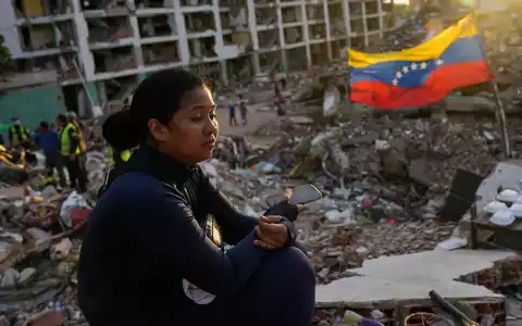 Die Zahl der Todesopfer nach den Erdbeben in Venezuela steigt immer weiter. (Archivbild) - Foto: Ariana Cubillos/AP/dpa