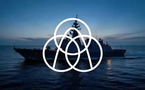 Moderne Marinefregatte auf ruhigem Ozean bei Dämmerung als Symbol für industrielle Verteidigungsproduktion. - Foto: über boerse-global.de