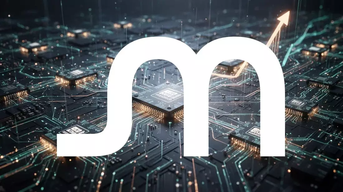 Micron Stock: AI Memory Bottleneck Drives Structural Growth