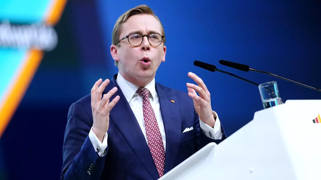 Philipp Amthor wird Staatsminister im Kanzleramt. (Archivbild) - Bild: Kay Nietfeld/dpa