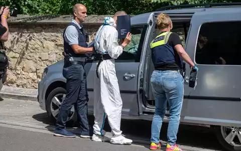 Der Verdächtige wurde am Freitag einer Ermittlungsrichterin vorgeführt.  - Foto: Armin Weigel/dpa