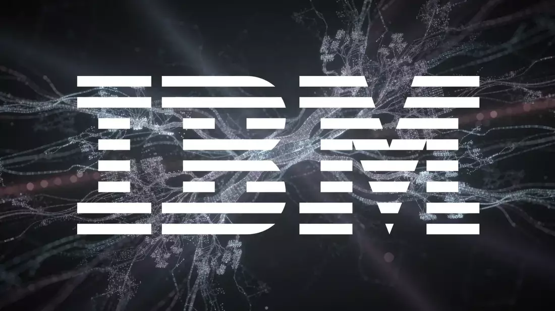 IBM Stock Recovery vs Mainframe Revenue Plunge: Q2 Earnings Analysis