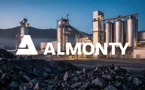 Moderne industrielle Verarbeitungsanlage für Mineralien in einer stimmungsvollen Lichtstimmung. - Foto: über boerse-global.de