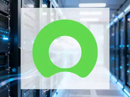 Abstrakte Darstellung moderner Cloud-Infrastruktur und digitaler Transformation in einem Rechenzentrum. - Foto: über boerse-global.de