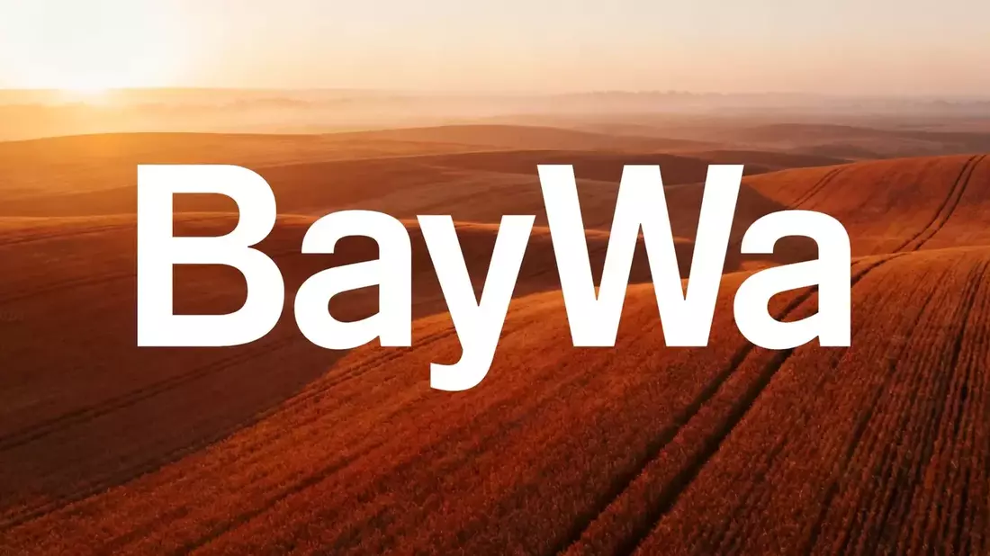 BayWa Stock Plunges 38% in 2025 as Restructuring Extended to 2030