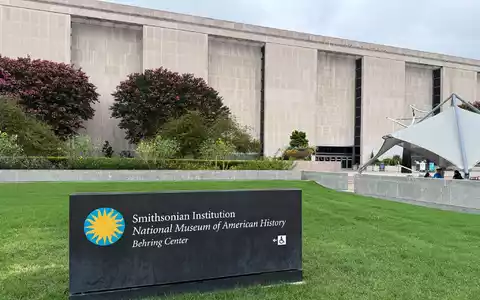 Die Ausstellungen im National Museum of American History sind Trump ein Dorn im Auge. (Archivbild) - Foto: Anna Ringle/dpa