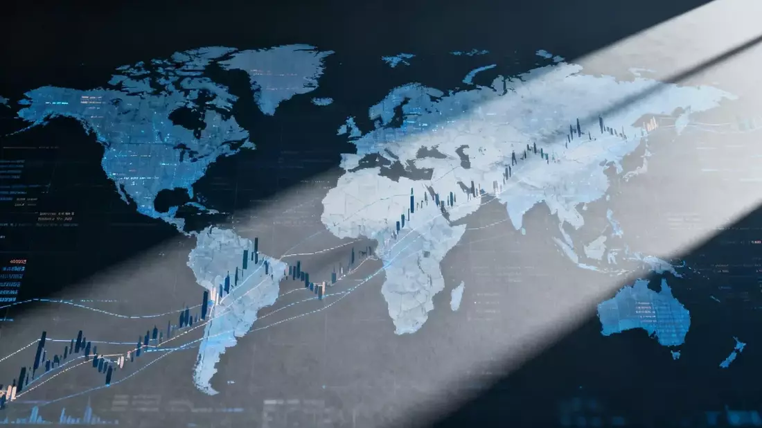 Vanguard FTSE All-World ETF Fee Cut to 0.14% in European Price War
