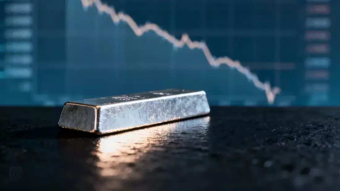 Silver Price Analysis: Supply Deficit and Industrial Demand Drive Long-Term Outlook