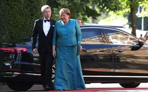 Die frühere Kanzlerin Angela Merkel mag Wagners Opern. - Foto: Karl-Josef Hildenbrand/dpa