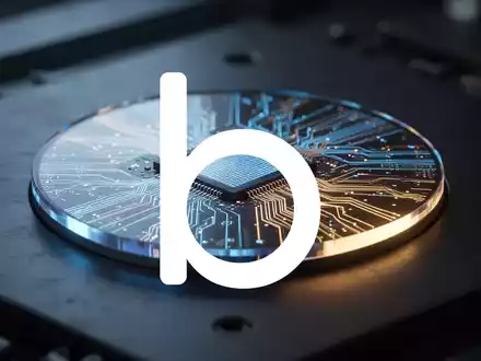 Hochmoderne Halbleiter-Wafer in einer industriellen Umgebung als Symbol für die Technologiebranche. - Foto: über boerse-global.de