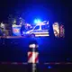 Das Fahrzeug fuhr am späten Abend in eine Menschenmenge. - Bild: Sebastian Gollnow/dpa