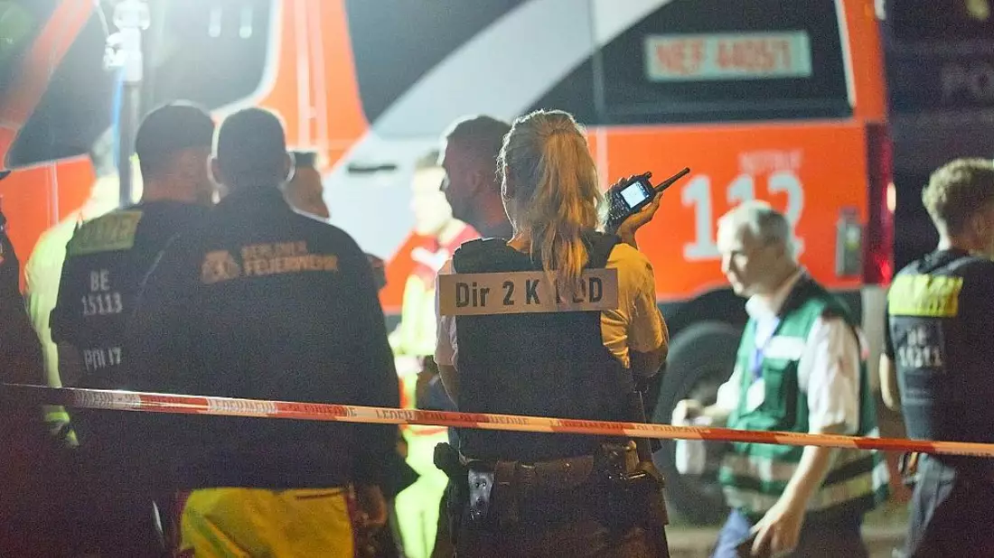 Behörden fahnden nach CSD-Todesfahrt europaweit nach Täter