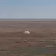Die Raumkapsel mit den Raumfahrern Williams, Kud-Sverchkov und Mikaev - Bild: Uncredited/Roscosmos space corporation/AP/dpa