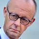 Merz arbeitet an weiteren Schritten seiner Personalrochade. - Bild: Sebastian Gollnow/dpa