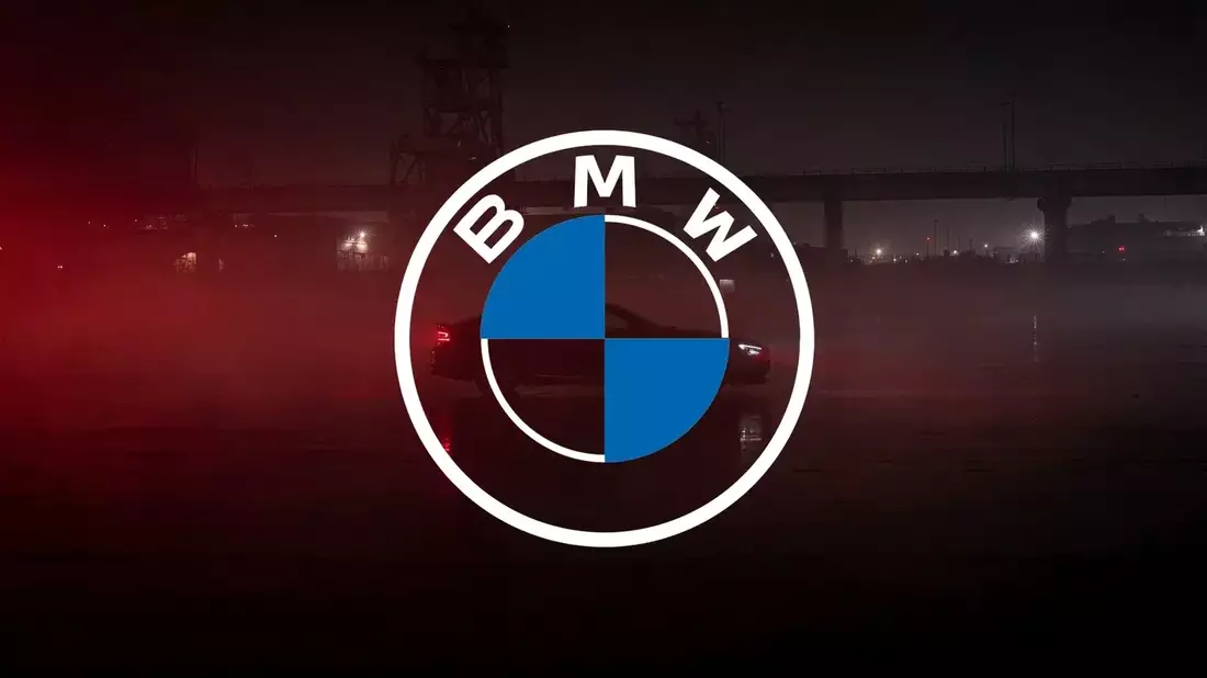 BMW Stock Near 52-Week Low Ahead of Half-Year Report Amid Recall