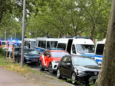 Der mutmaßliche Täter wurde bei einem Polizeieinsatz in Berlin-Spandau getötet.  - Foto: Verena Schmitt-Roschmann/dpa